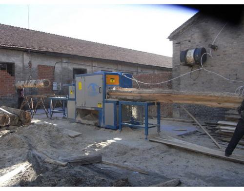 山西省-長治市-400圓木多片鋸-方木-加工現(xiàn)場